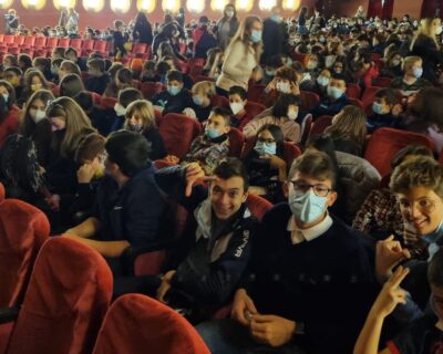 E quindi uscimmo a riveder le stelle