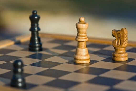 IL GIOCO DEGLI SCACCHI